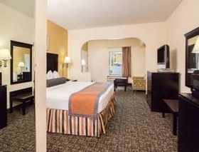 Quality Inn & Suites