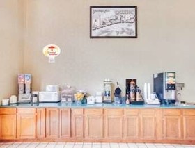 Super 8 by Wyndham Morrilton