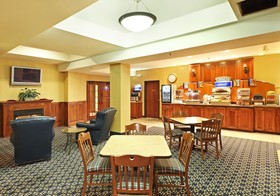 Holiday Inn Express & Suites Mountain Home