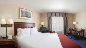 Holiday Inn Express & Suites Mountain Home