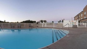 Holiday Inn Express & Suites Mountain Home