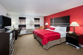 Ramada by Wyndham Mountain Home
