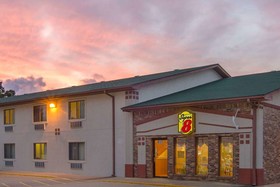 Super 8 by Wyndham Mountain Home