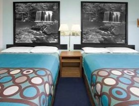 Super 8 by Wyndham Mountain Home