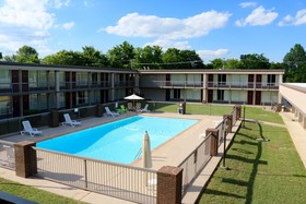 The River Rock Hotel