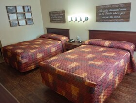 Yellow Diamond Inn