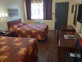 Yellow Diamond Inn