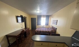 Yellow Diamond Inn