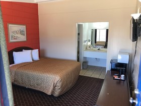 Rodeway Inn