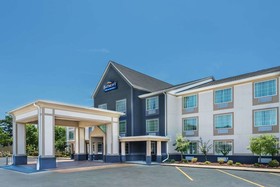 Comfort Inn & Suites