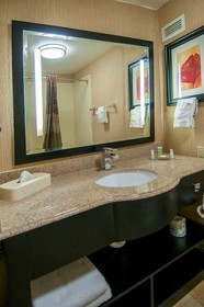 Best Western Plus JFK Inn & Suites