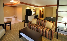 Best Western Plus JFK Inn & Suites