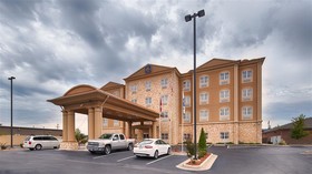 Best Western Plus JFK Inn & Suites
