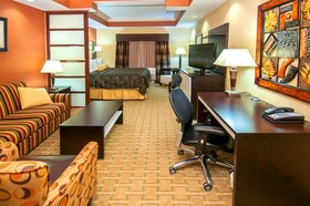 Best Western Plus JFK Inn & Suites