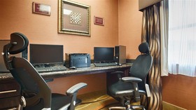 Best Western Plus JFK Inn & Suites