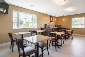 Econo Lodge Inn & Suites North Little Rock near Riverfront