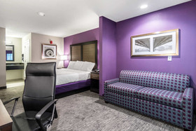Econo Lodge Inn & Suites North Little Rock near Riverfront
