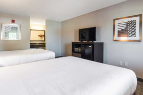 Econo Lodge Inn & Suites North Little Rock near Riverfront