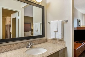 La Quinta Inn & Suites by Wyndham N Little Rock-McCain Mall