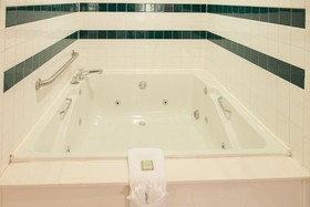 Super 8 by Wyndham North Little Rock/McCain