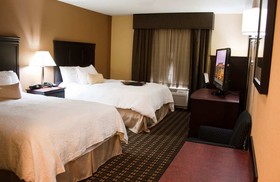 Hampton Inn & Suites Pine Bluff
