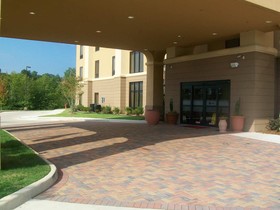 Hampton Inn & Suites Pine Bluff