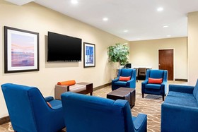 Comfort Inn & Suites