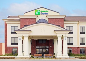 Holiday Inn Express & Suites Pine Bluff/Pines Mall