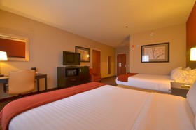 Holiday Inn Express & Suites Pine Bluff/Pines Mall