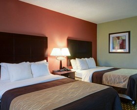 Quality Inn & Suites Pine Bluff