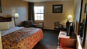 Super 8 by Wyndham Pine Bluff