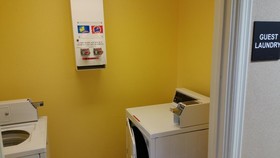 Super 8 by Wyndham Pine Bluff