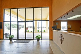 Americas Best Value Inn & Suites