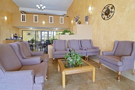 Americas Best Value Inn & Suites