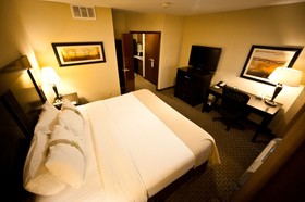 Hyatt House Bentonville / Rogers