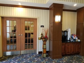 Staybridge Suites Bentonville - Rogers