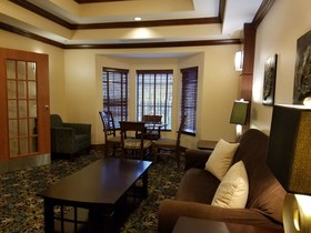 Staybridge Suites Bentonville - Rogers