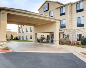 Comfort Inn & Suites Russellville I-40