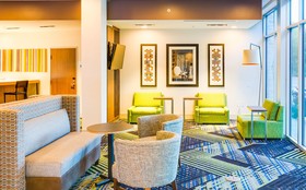 Holiday Inn Express & Suites Russellville