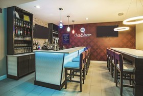 La Quinta Inn & Suites by Wyndham Russellville
