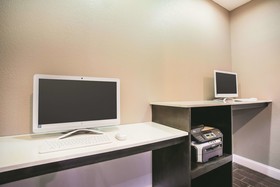 La Quinta Inn & Suites by Wyndham Russellville