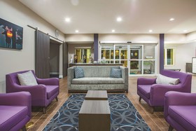La Quinta Inn & Suites by Wyndham Russellville