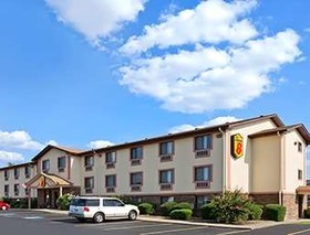 Super 8 by Wyndham Russellville