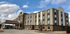 Holiday Inn Express Hotel & Suites Searcy