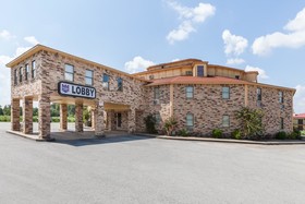Knights Inn Searcy
