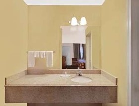 Super 8 by Wyndham Siloam Springs