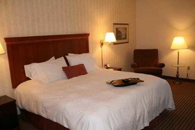 Hampton Inn & Suites Springdale