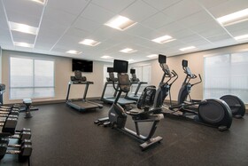 Holiday Inn Express & Suites Springdale Fayetteville Area