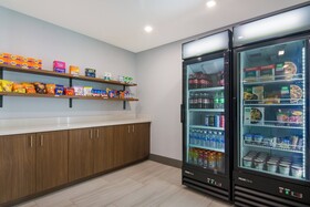 Holiday Inn Express & Suites Springdale Fayetteville Area