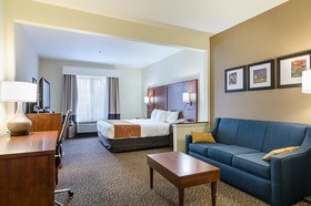 Quality Suites